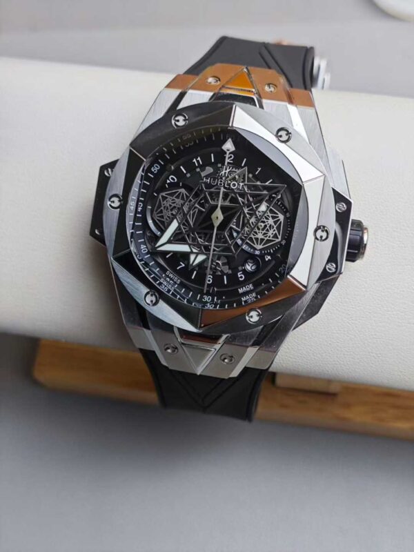 Hublot Big Bang Sang Bleu II Tattoo Series Watch