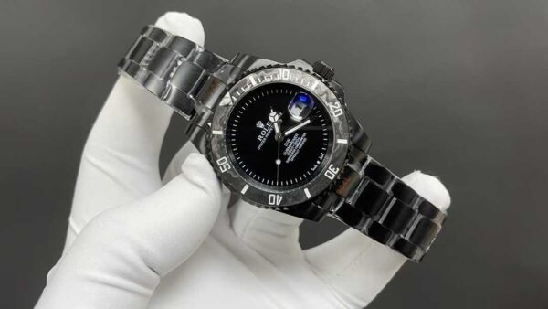 Rolex Submariner DiW Carbon Fiber Modified Watch