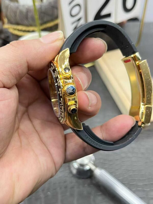 Rolex Cosmograph Daytona 116518LN Watch