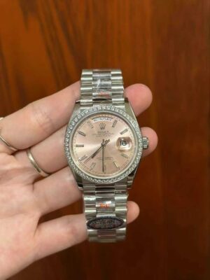 Rolex Day-Date series automatic mechanical watch (commonly known as "DD")