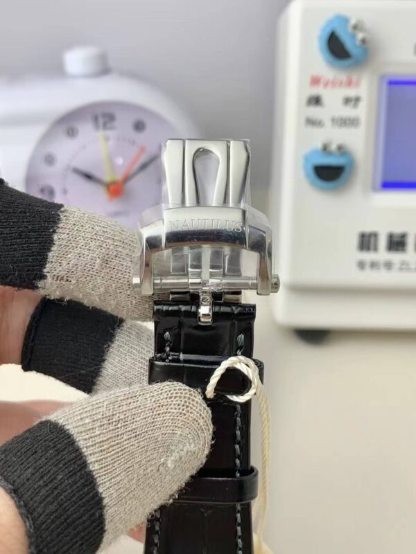 Patek Philippe Nautilus 5712/1A-001 Moon Phase Power Reserve Watch