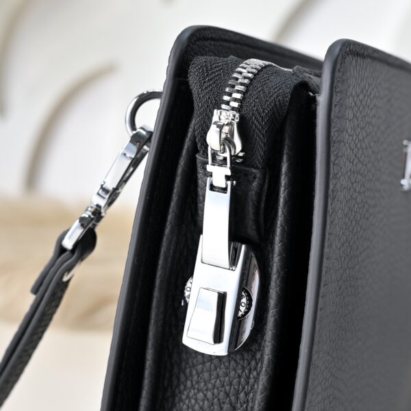 Hermès men's clutch bag (black grained calfskin)