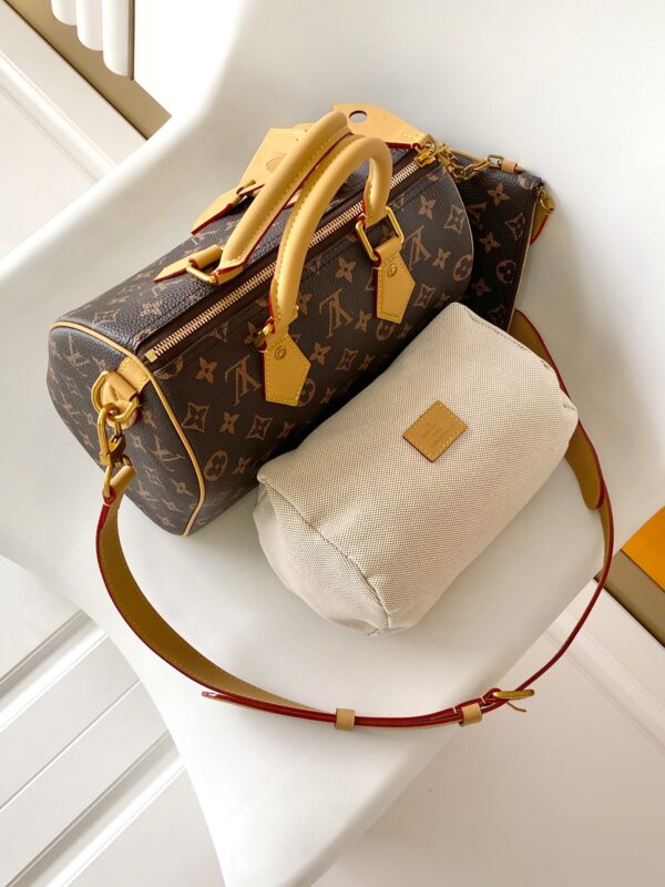 Louis Vuitton Speedy Bandoulière 25 Pillow Bag (Classic Monogram Pattern)