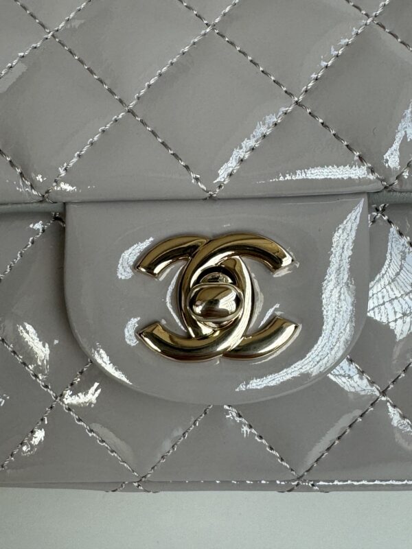 Chanel Classic Flap Mini Classic Handbag with Top Handle (Patent Leather)