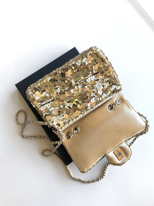 Chanel Classic Flap with gold sequins (Sequin Classic Flap)