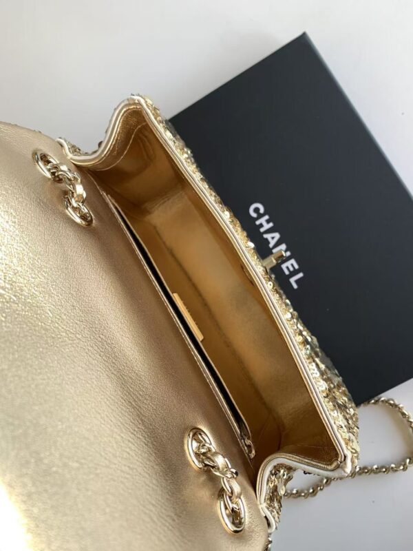 Chanel Classic Flap with gold sequins (Sequin Classic Flap)