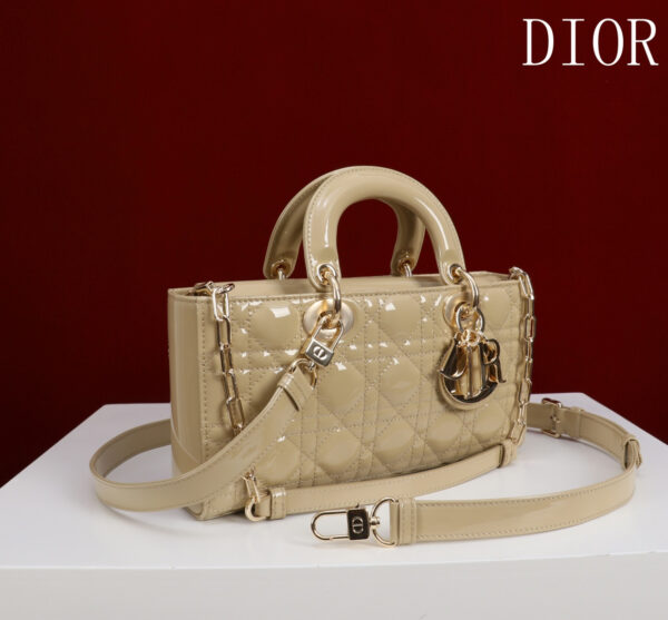 Dior Lady D-Joy bag (patent leather)