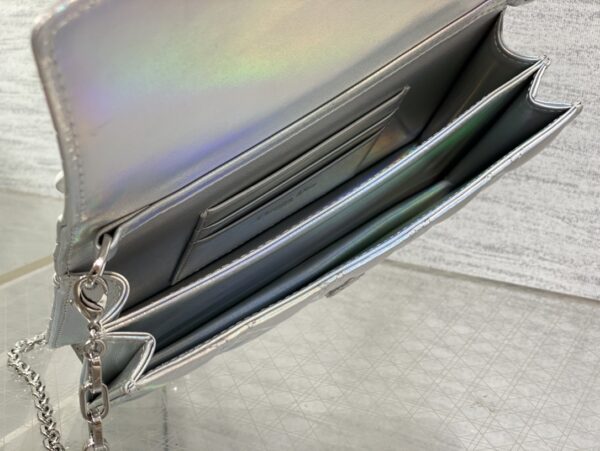 Dior Miss Dior series mini handle flap bag (limited edition laser patent leather)